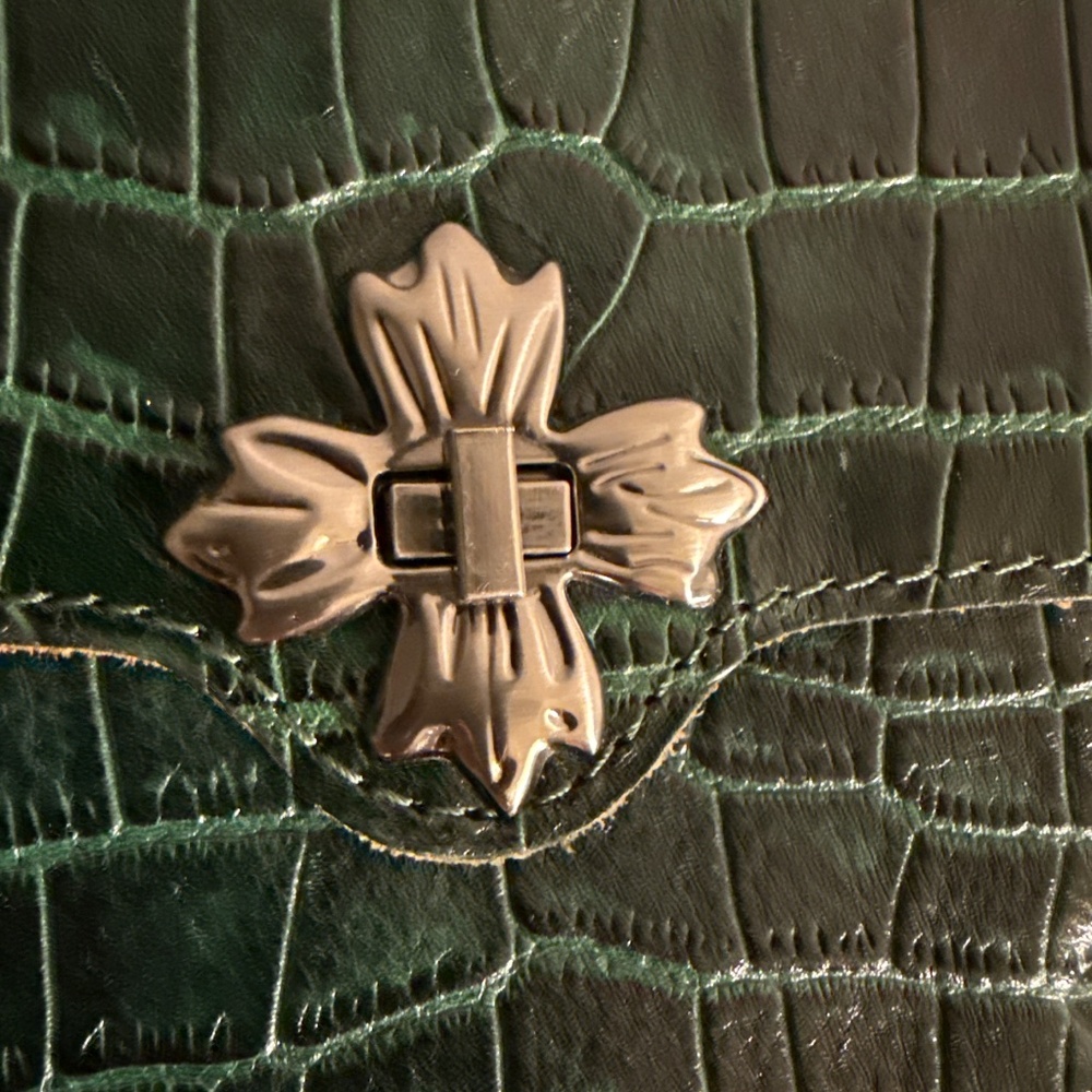 Patricia Nash Christmas pine green leather croc reptile crossbody & wallet  bag - Picture 16 of 16